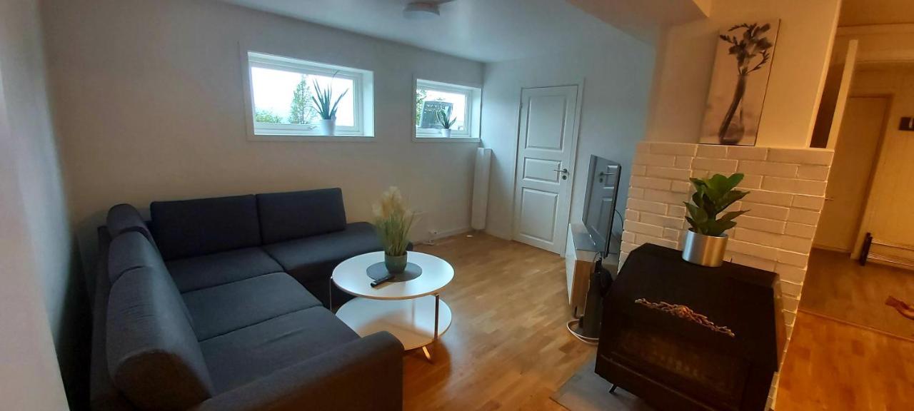 Aurora Rooms In Shared Apartment Nr2 We Are Doing Privet Northen Lights Trips, Reindeer Trip And Fjord Sommaroy Trip Tromsø Exterior foto